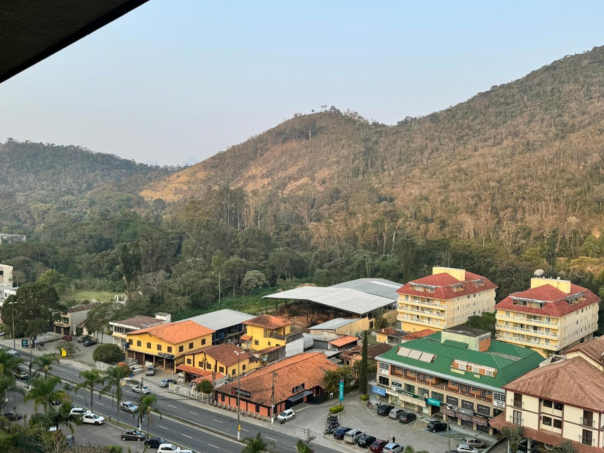 Flat Itaipava Lägenhet Petrópolis Exteriör bild